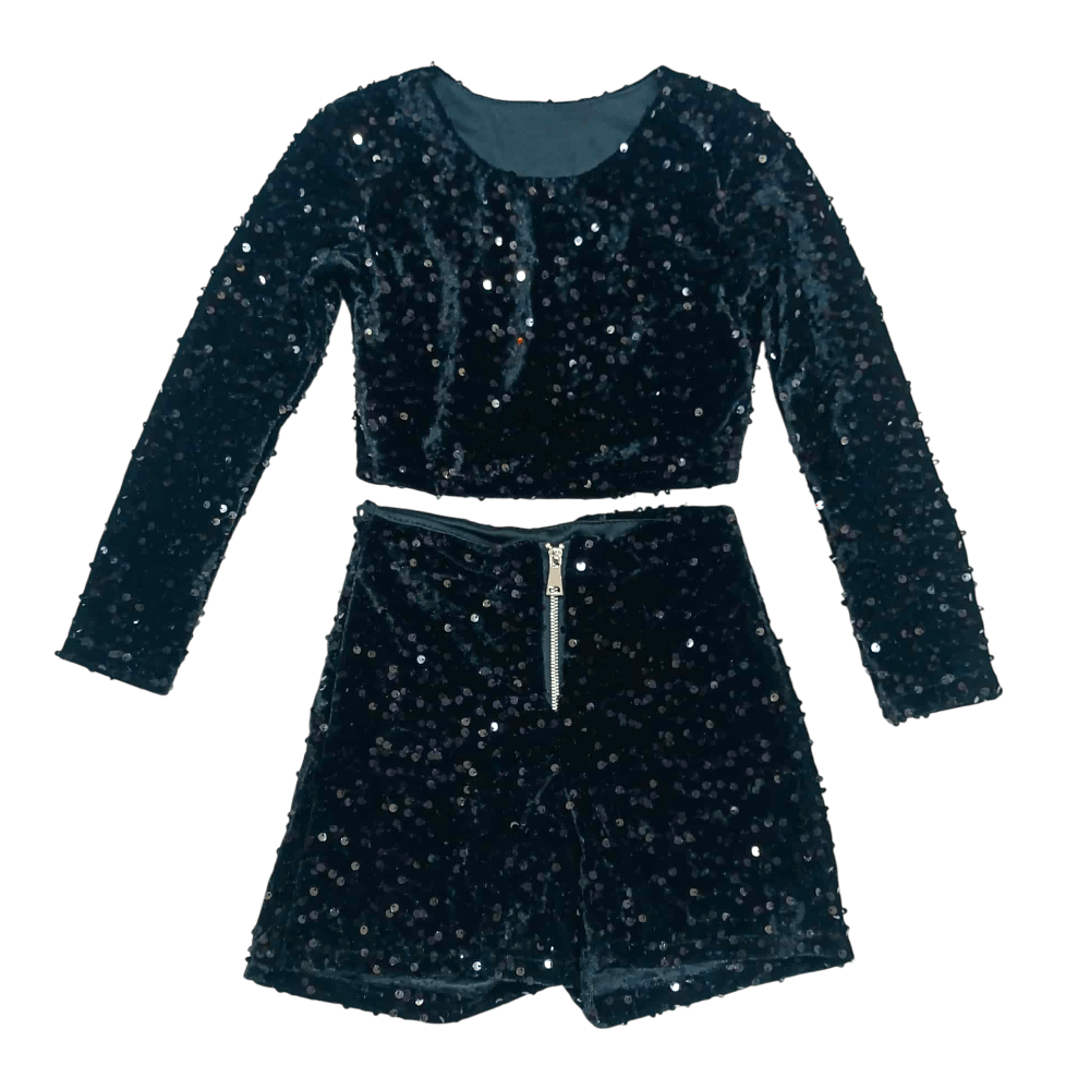 Σετ με τοπάκι και ψηλόμεσο σορτς σε μαύρο