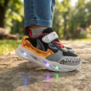 Παιδικά Αθλητικά Sneakers Καρχαρίας με Φωτάκια - Μαύρο