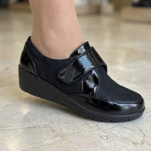 Ανατομικά Μοκασίνια με Αυτοκόλλητο